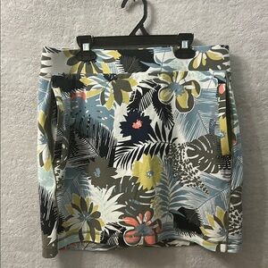 T by Talbots Floral White, Army Green , Peach and Blue Out & About Skort